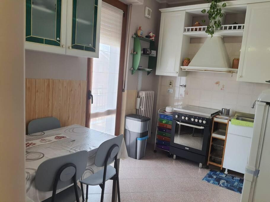 Appartamento Vinovo Centro Eksteriør billede